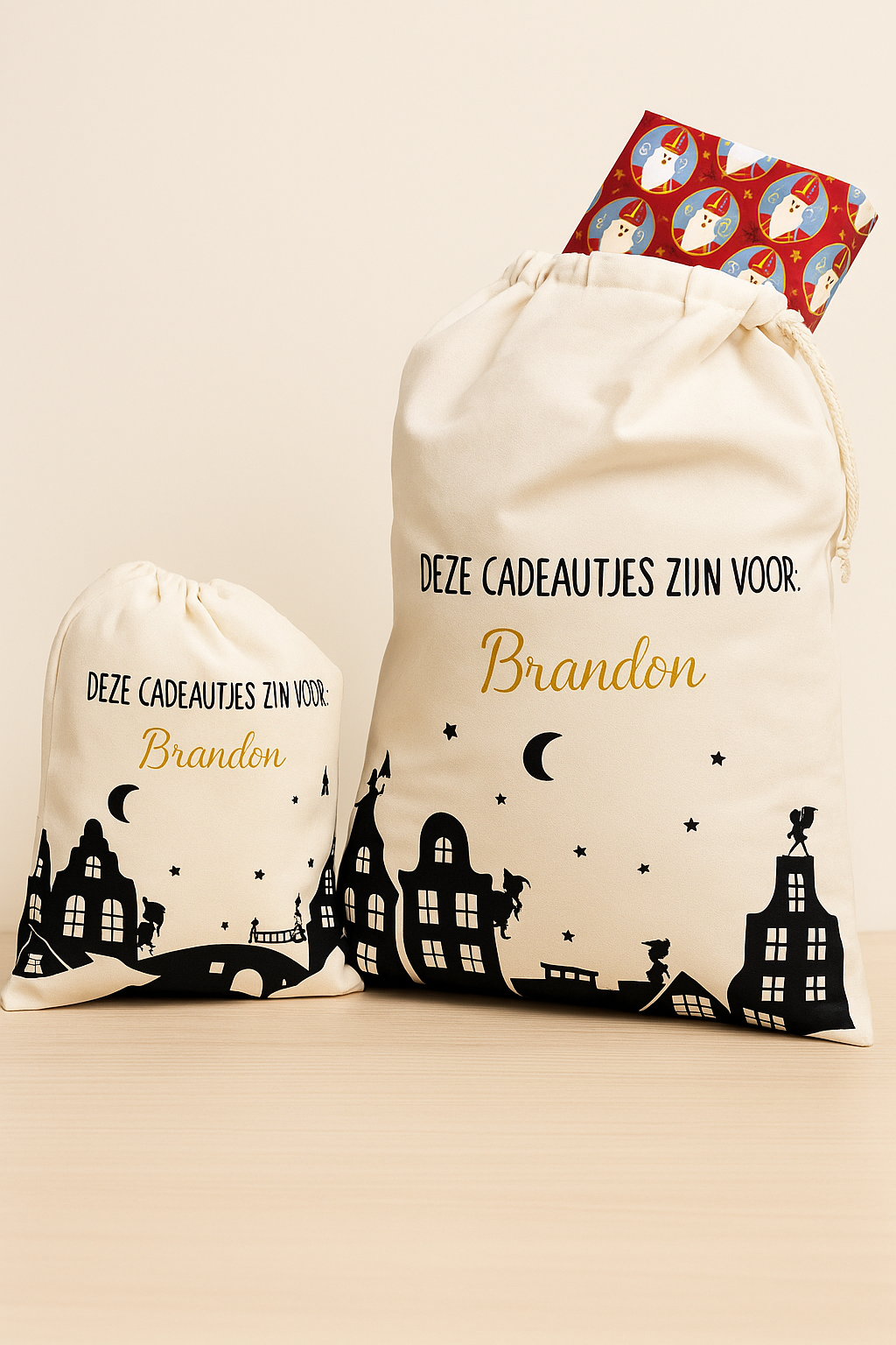 Bundel Sinterklaaszakken met naam – L + XL – 100% katoen – herbruikbaar